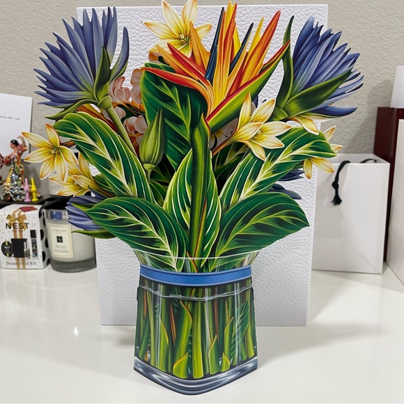 Freshcut Paper Pop Up Cards, Tropical Bloom - Picture 5 of 7